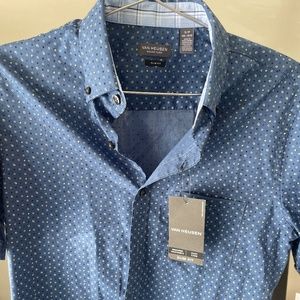 Van Heusen never-tuck slim fit